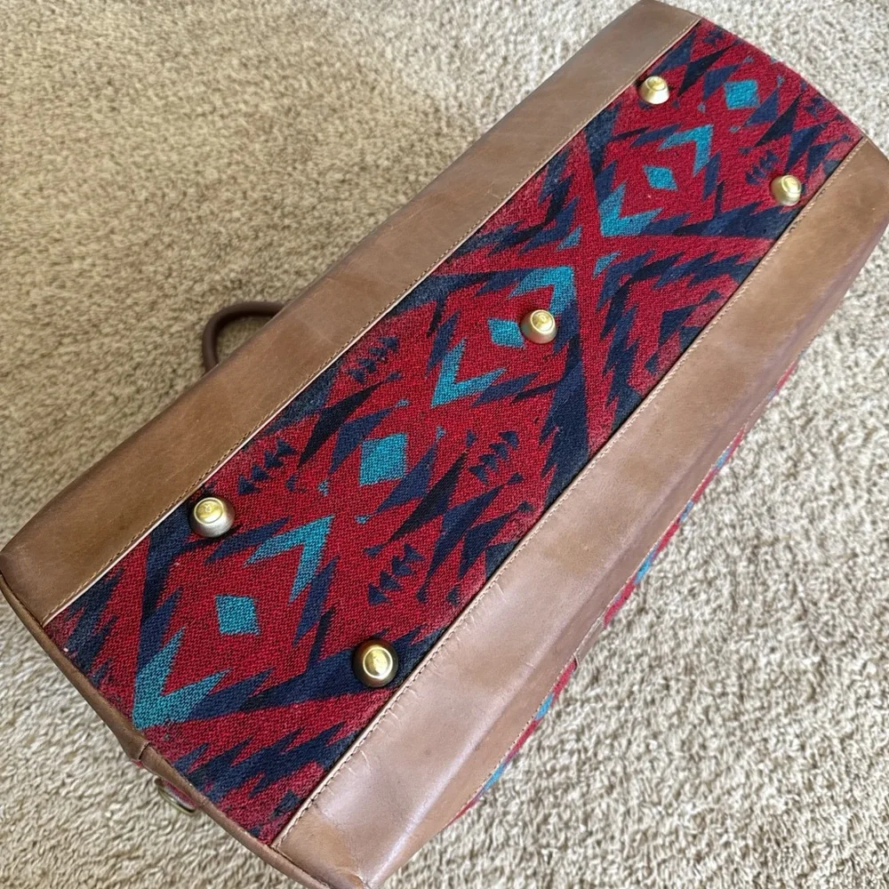 Pendleton Red and Brown Leather Trim Duffel Bag - Picture 5 of 9